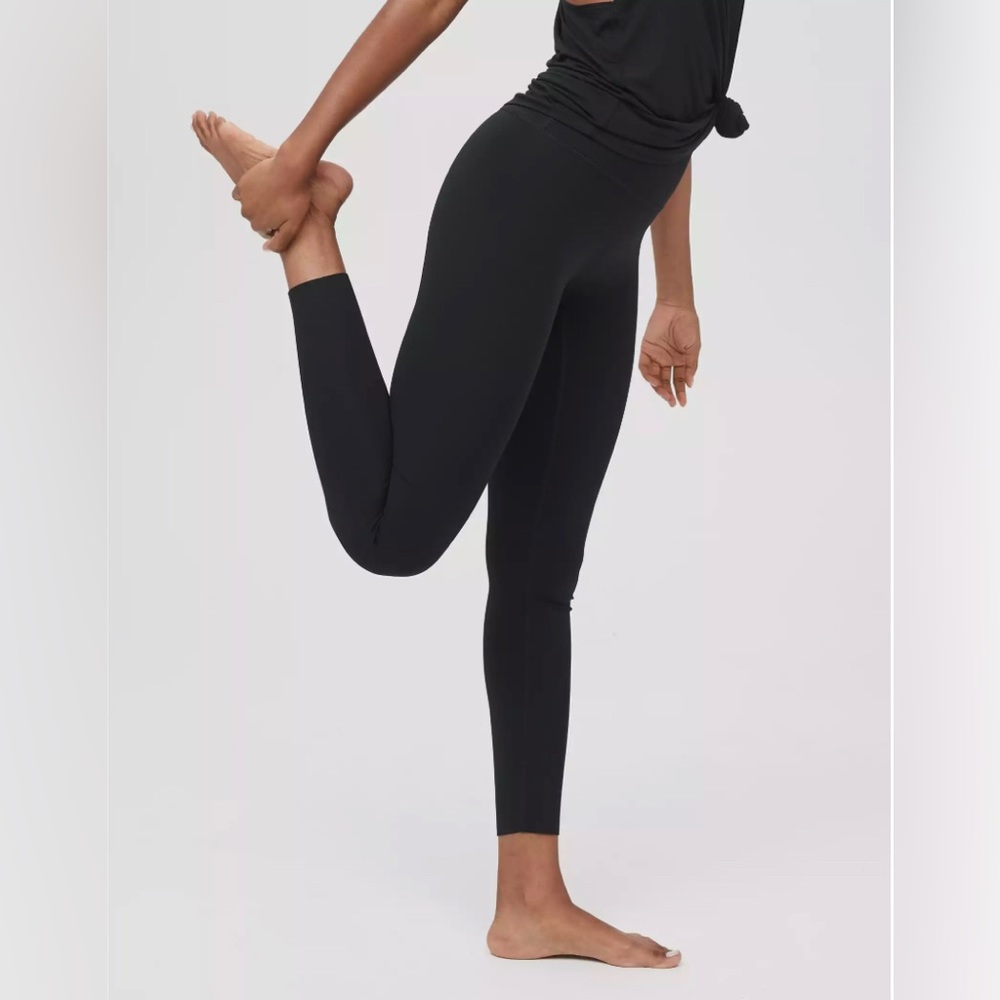 NEVER WORN offline by aerie black goals leggings